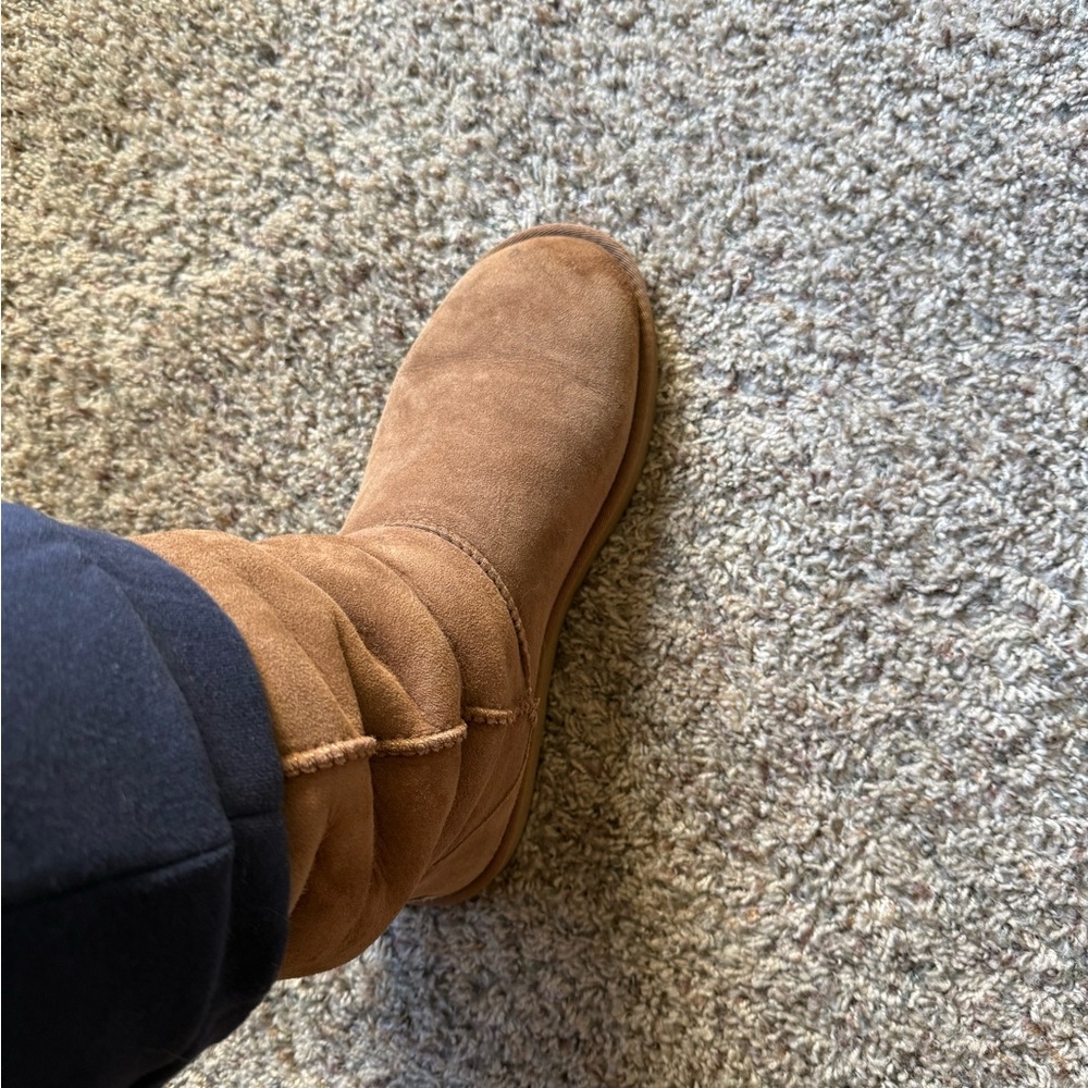 UGG Classic Tan Boots women’s 10 - Picture 3 of 6